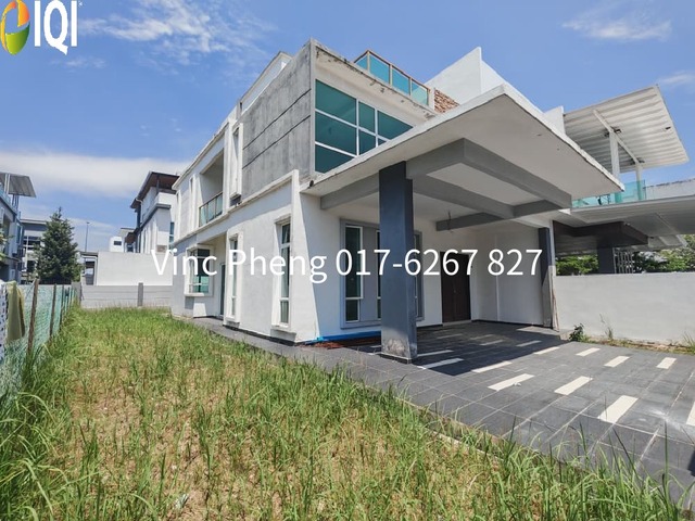 NEW BARE SPACIOUS 40x80 Semi-D For Sale @ Klebang Utama Melaka image