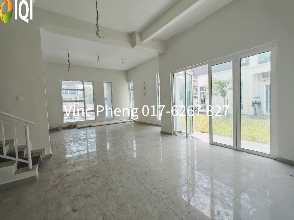 NEW BARE SPACIOUS 40x80 Semi-D For Sale @ Klebang Utama Melaka image