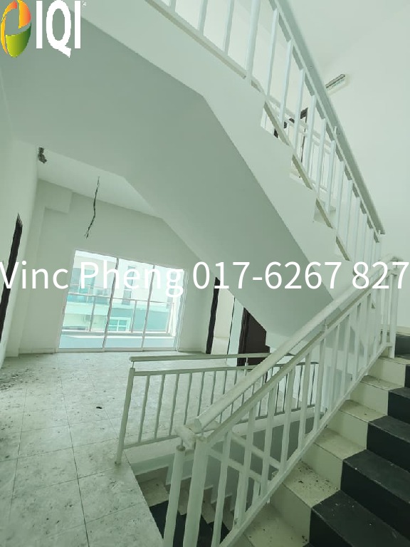 NEW BARE SPACIOUS 40x80 Semi-D For Sale @ Klebang Utama Melaka image
