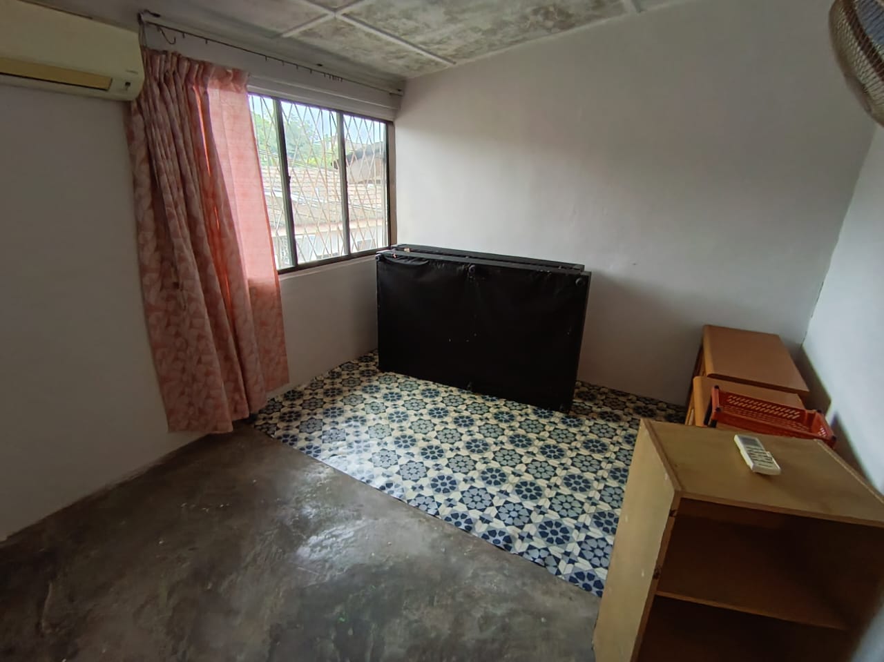 Taman Muhibbah 2 Sty Low Cost,Jalan Jambu Mawar,Saleng,Kulai,Renovated image