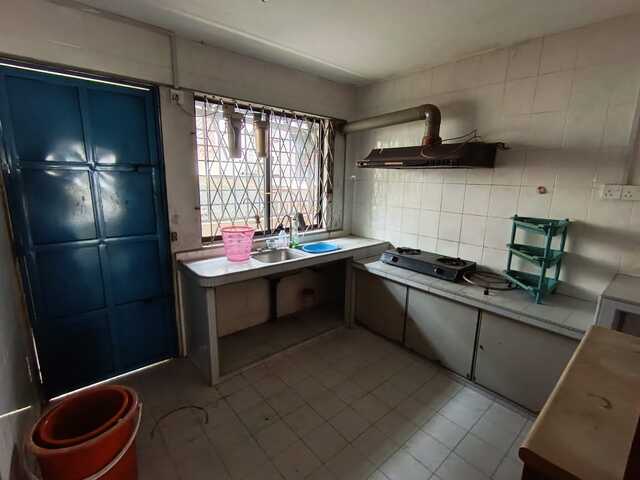 Taman Muhibbah 2 Sty Low Cost,Jalan Jambu Mawar,Saleng,Kulai,Renovated image