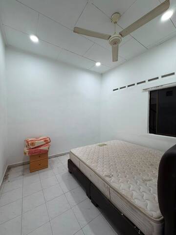 Taman Sri Skudai 1.5 Storey Terrace,Jalan Tembaga Merah,Renovated image