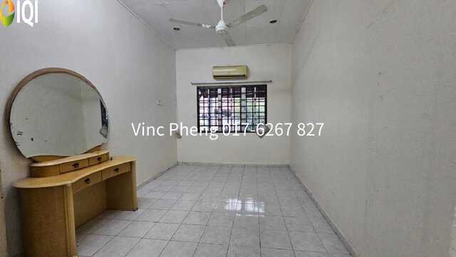 STRATEGIC Single Storey Terrace For Sale @ Pulau Gadong Perdana image