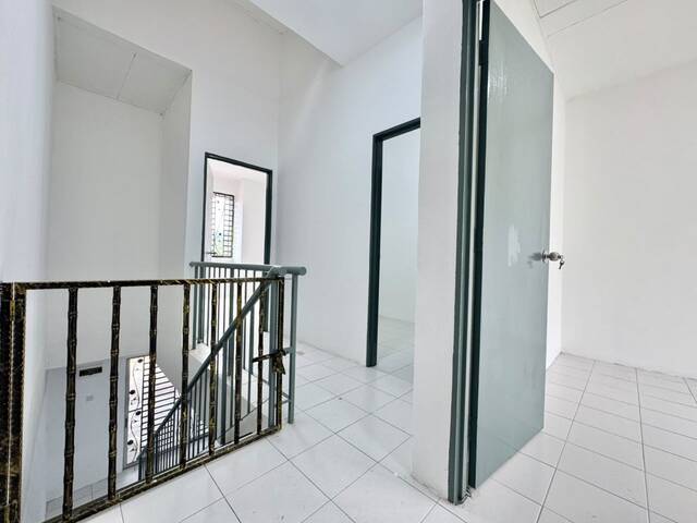 Scientex Kulai 2 Sty Medium Cost,Kelapa Sawit,Johor Bahru,Renovated