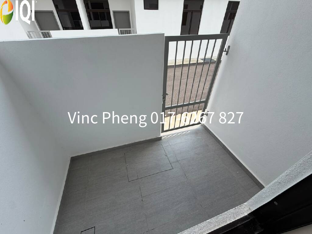 BRAND NEW NEVER OCCUPIED Terrace @ Bandar Botani Parkland Jasin image
