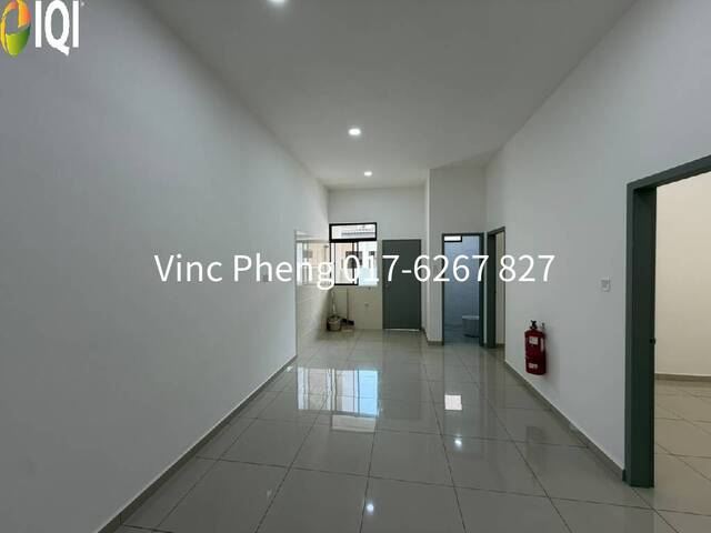 BRAND NEW NEVER OCCUPIED Terrace @ Bandar Botani Parkland Jasin image