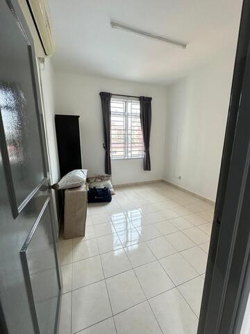 Villa Bestari Apartment,Nusa Bestari,Skudai,Level 4,Full Loan image