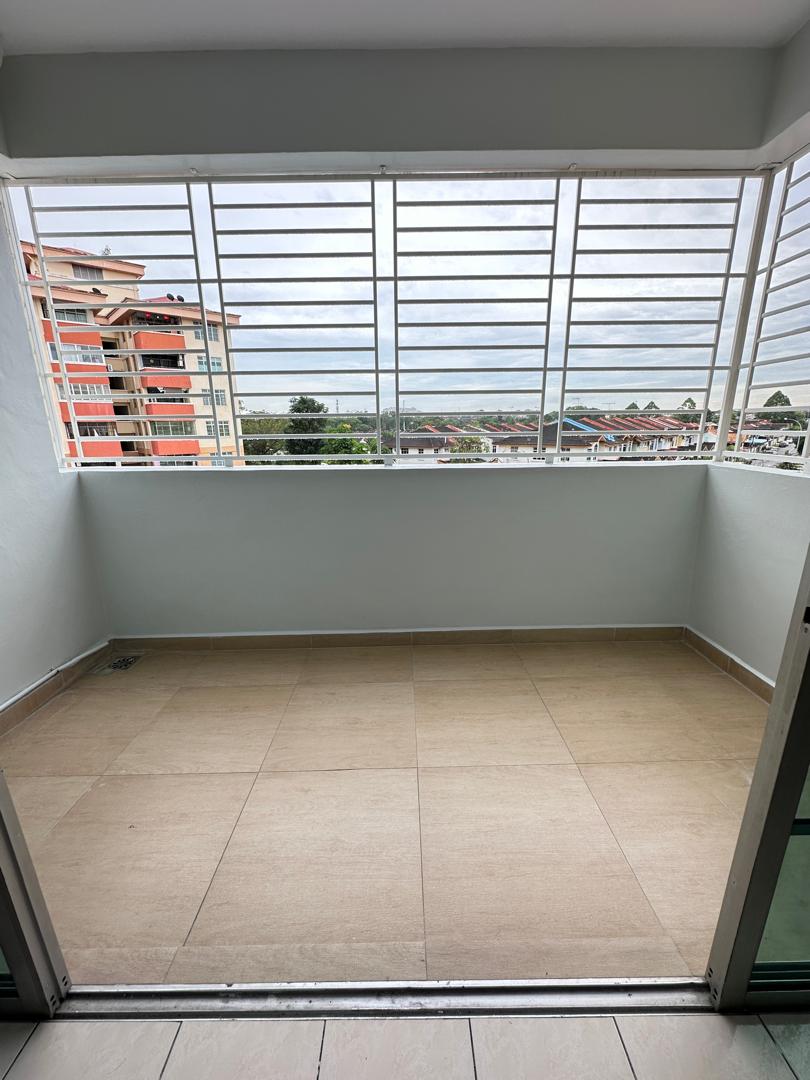 Villa Bestari Apartment,Nusa Bestari,Skudai,Level 4,Full Loan image