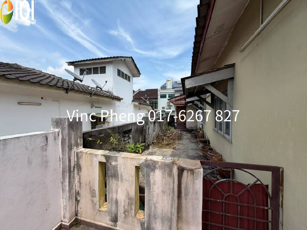 SPACIOUS END LOT Terrace with ATTIC For Sale @ Ayer Keroh Height image
