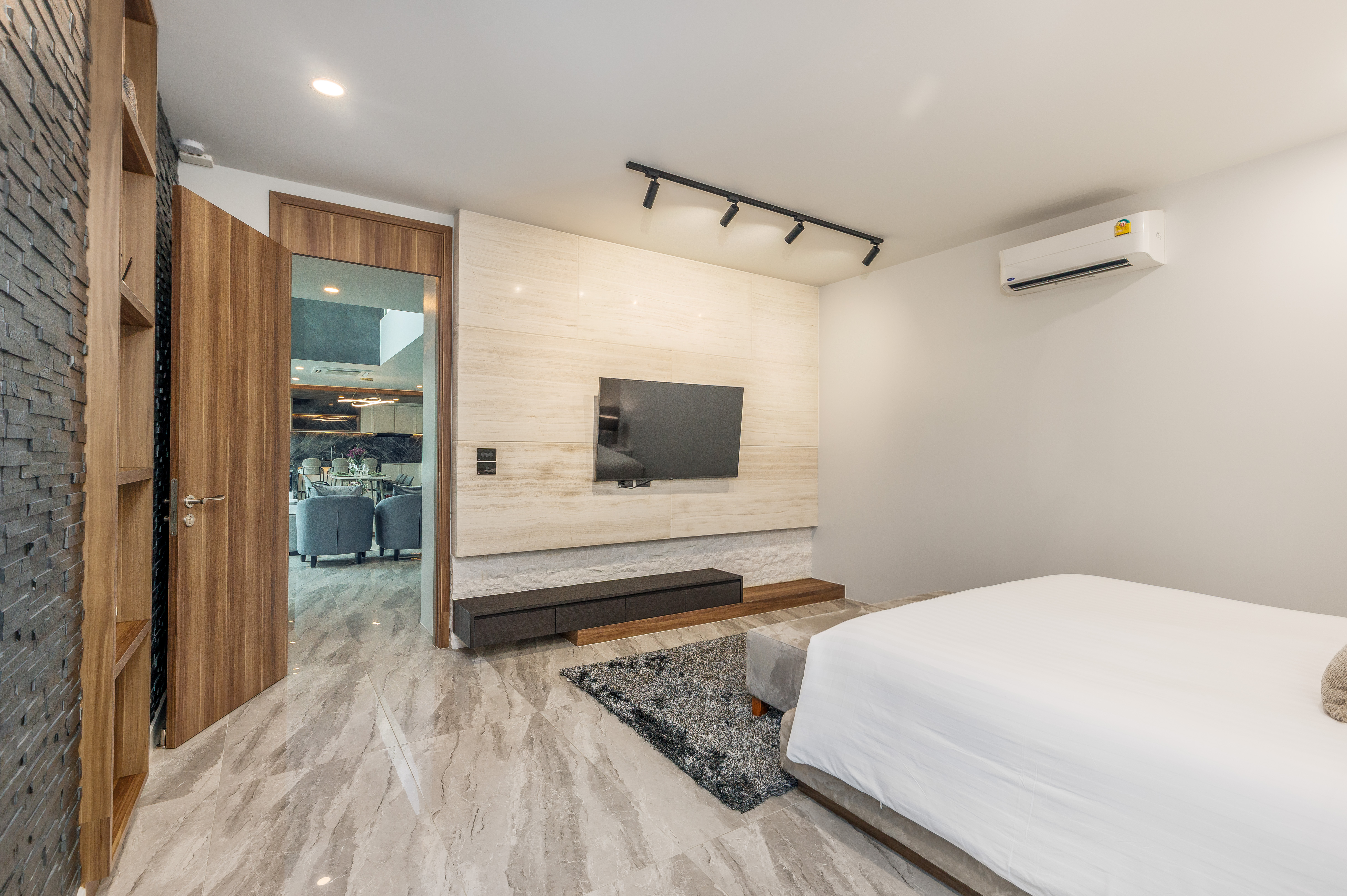 SPECIAL OPPORTUNITY | HOT DEAL in Rawai, Phuket image