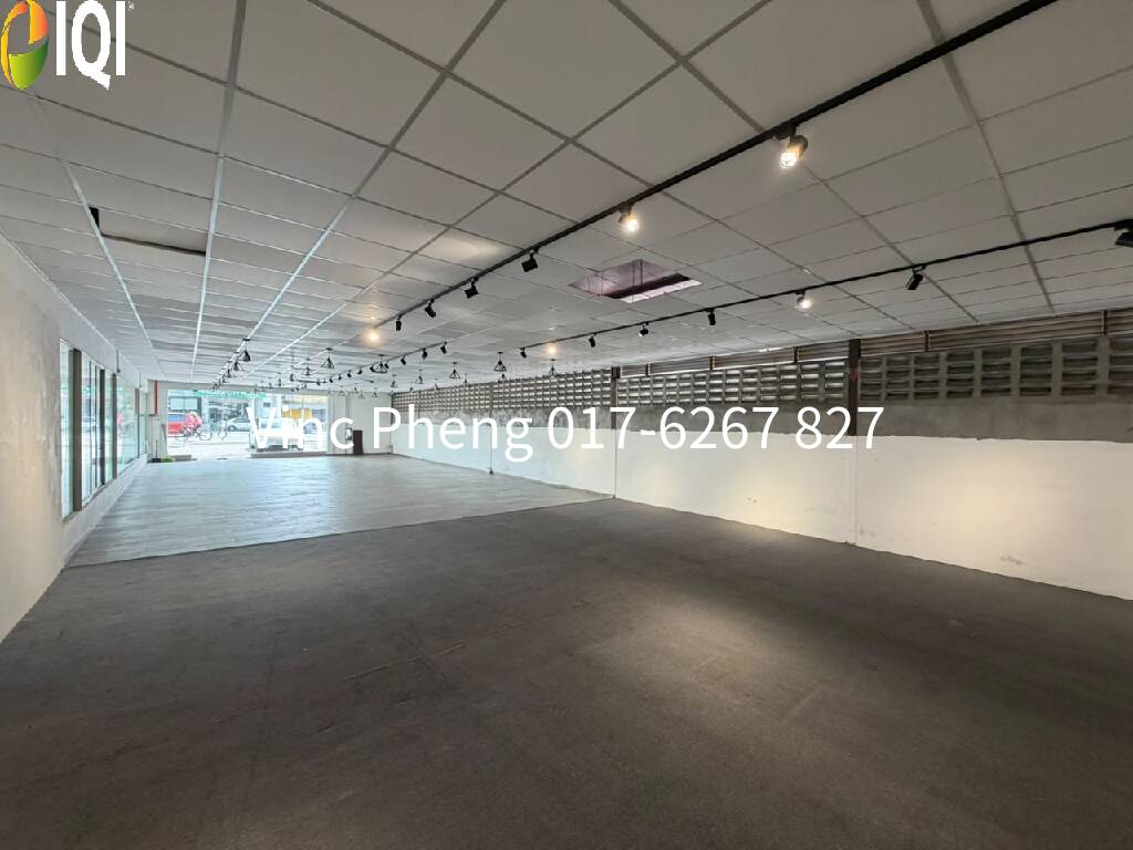 LARGE Commercial Premises @ MELAKA CITY Laksamana Cheng Ho image