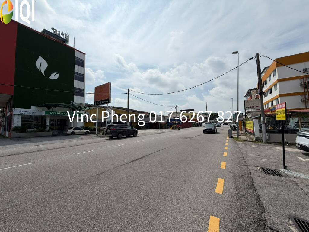 LARGE Commercial Premises @ MELAKA CITY Laksamana Cheng Ho image