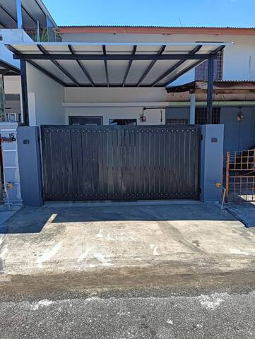 Taman Utama 2 Sty Low Cost,Jalan Utama,Pekan Nanas,Renovated,Full Loan
