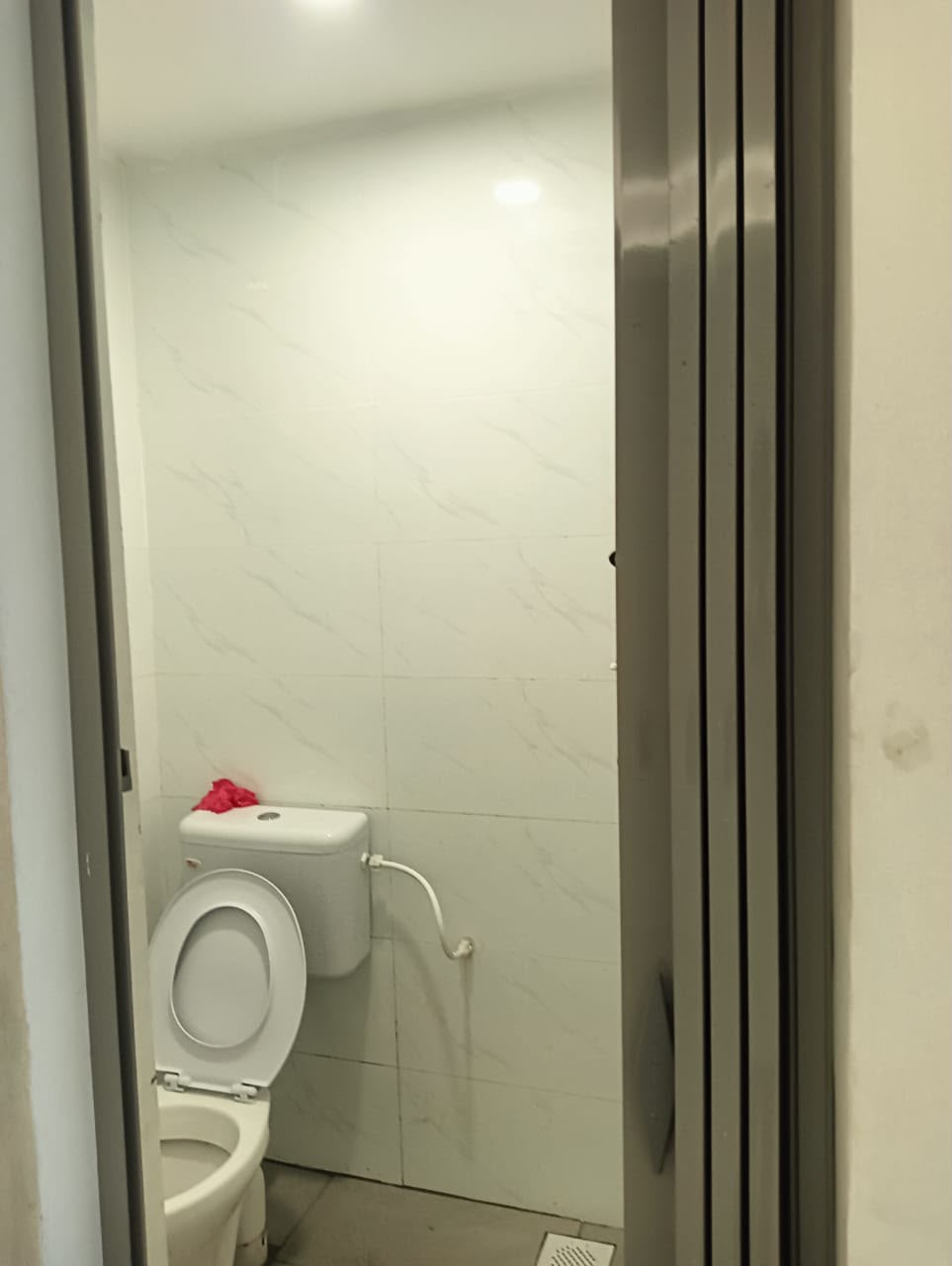 Taman Utama 2 Sty Low Cost,Jalan Utama,Pekan Nanas,Renovated,Full Loan image