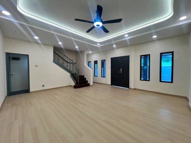 Bandar Seri Alam 2 Sty Terrace,Jalan Bayu,Masai,Renovated,Unblock image