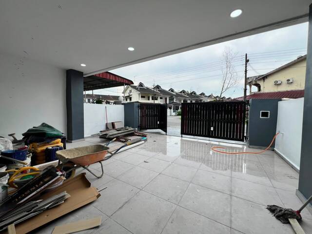 Taman Sri Skudai 2 Sty Terrace,Jalan Emas,Skudai,Renovated,Extend image