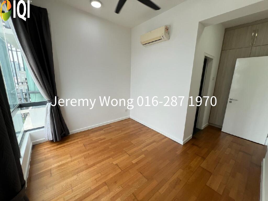 Urbana Residences image