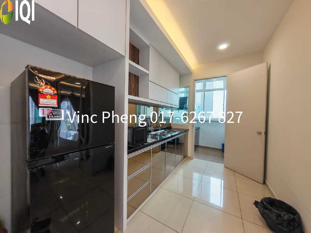 PREMIUM FULLY FURNISHED Condo @ Parkland Residence Bachang image