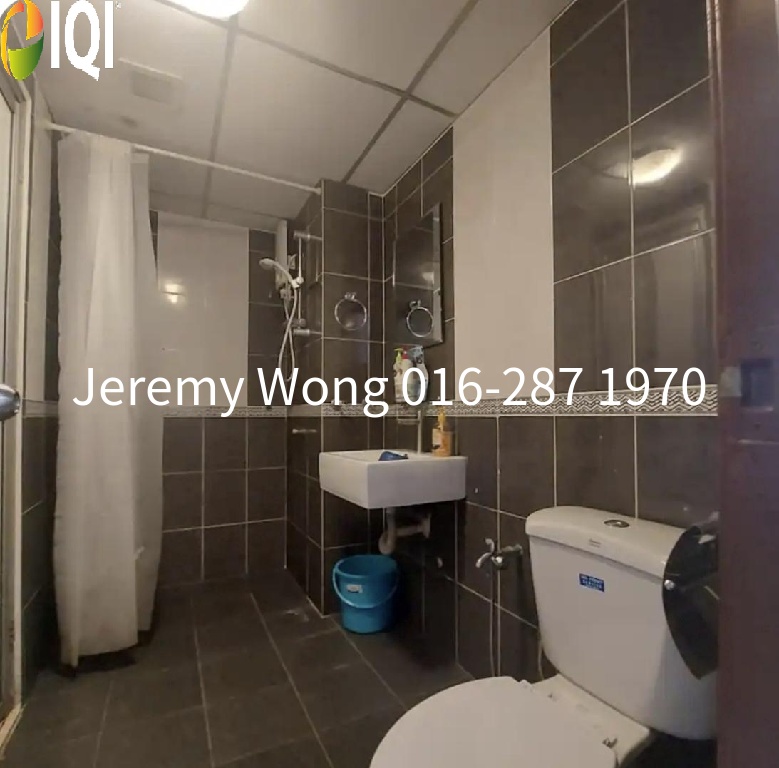 Perdana Exclusive Condominium image