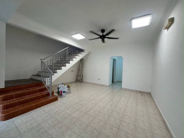 Taman Mutiara Rini 2 Sty Terrace,Jalan Jasa,Skudai,Renovated,Extend image
