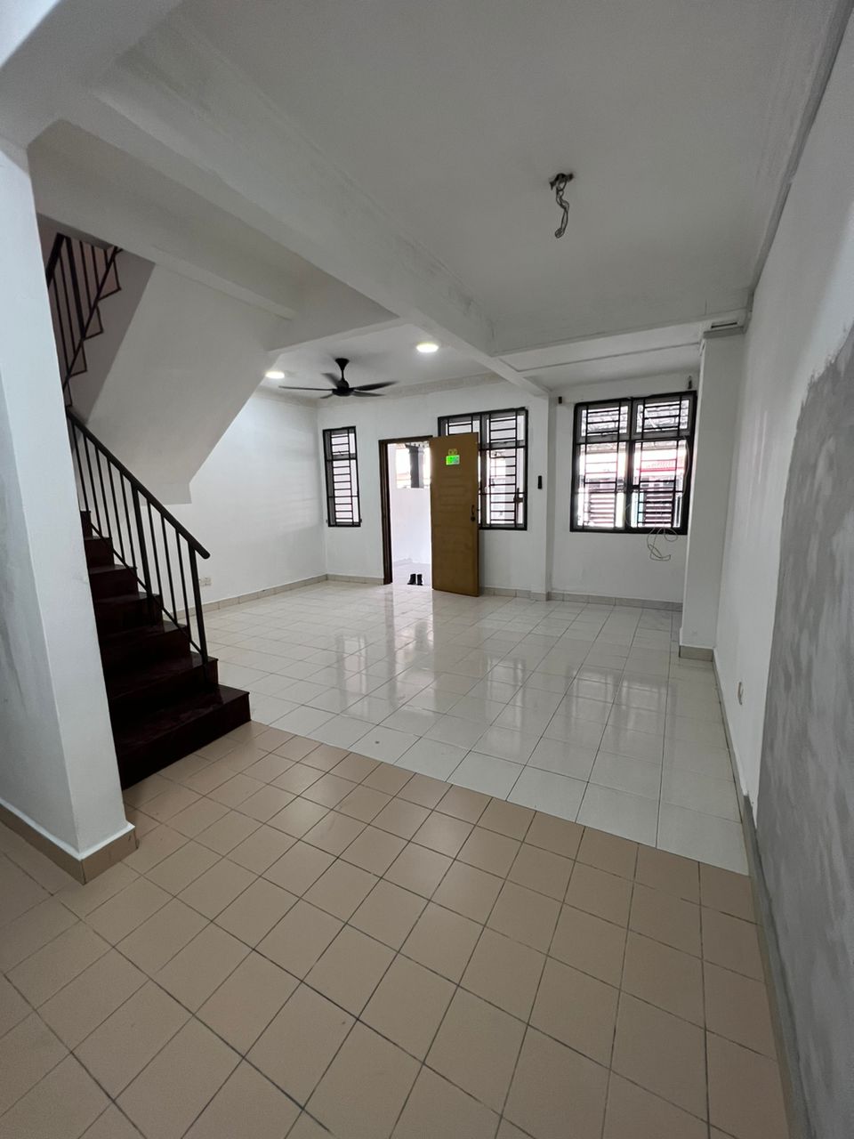 Taman Nusantara 2 Sty Medium Cost,Jalan Nusaria,Gelang Patah,Renovated image