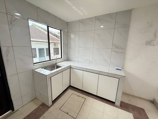Bukit Indah 1 Sty Terrace,Jalan Indah,Johor Bahru,Renovated,Extend image