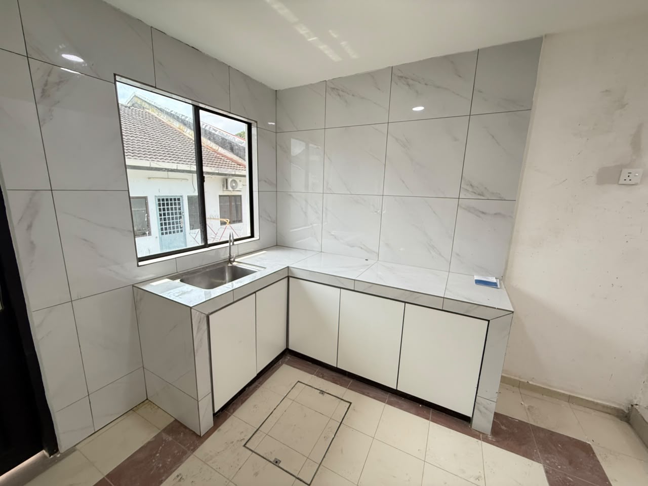 Bukit Indah 1 Sty Terrace,Jalan Indah,Johor Bahru,Renovated,Extend image
