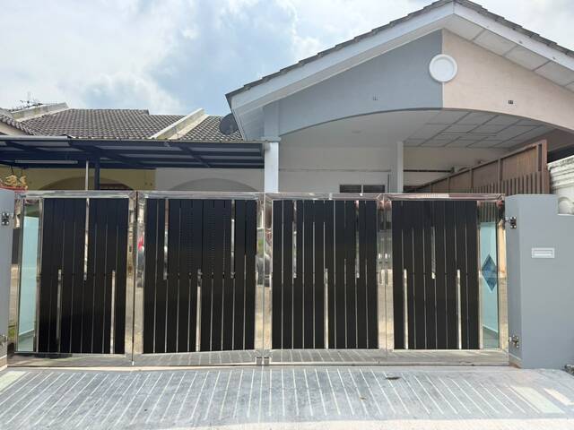 Bukit Indah 1 Sty Terrace,Jalan Indah,Johor Bahru,Renovated,Extend image
