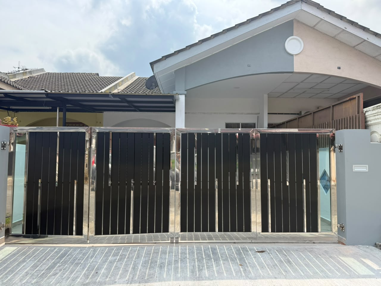 Bukit Indah 1 Sty Terrace,Jalan Indah,Johor Bahru,Renovated,Extend image