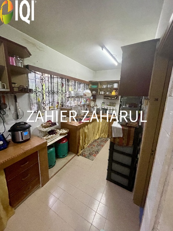 Kampung Tunku image