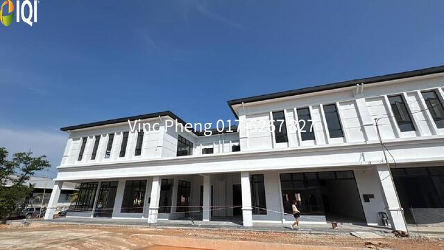 LIMITED UNITS! BRAND NEW Shoplots for RENT @ Ecco Point Merlimau image