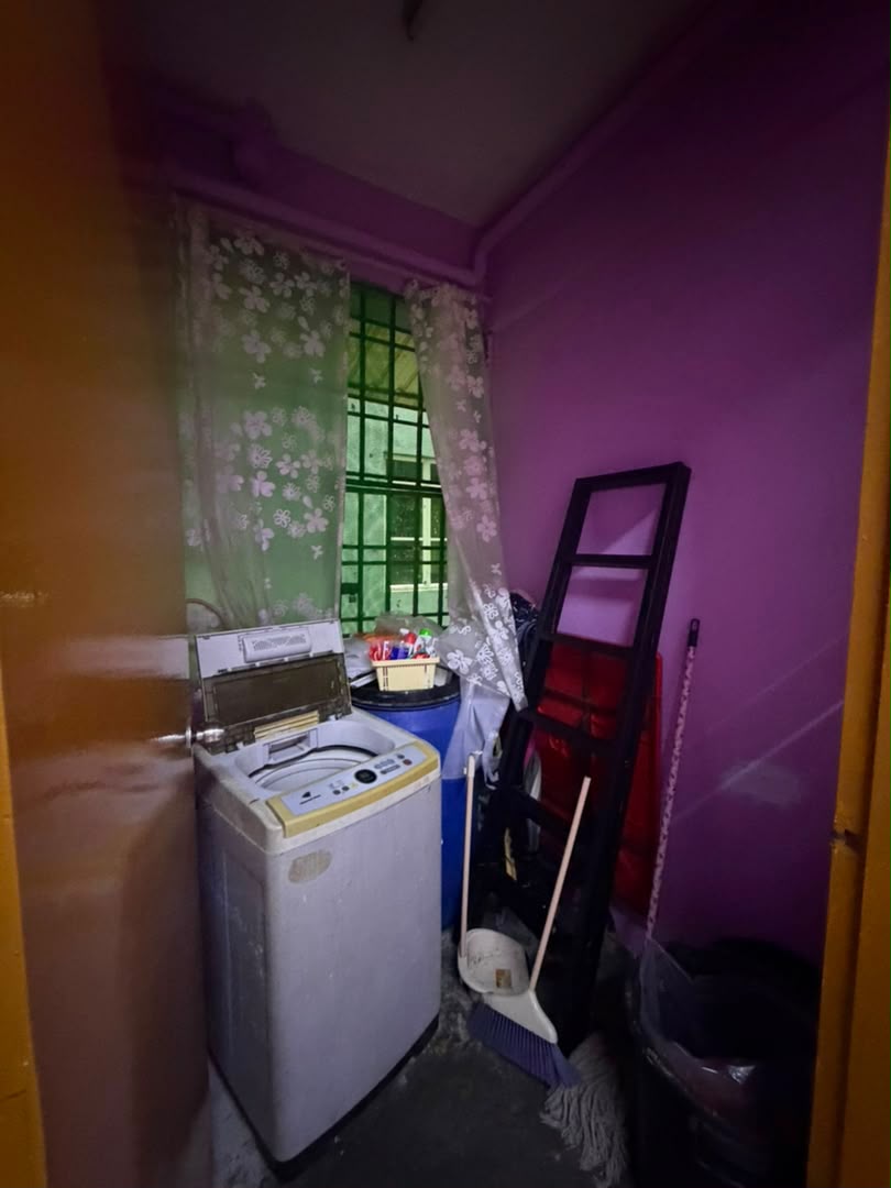 Ulu Tiram Rumah Pangsa,Taman Bukit Tropika,Low Cost,Level 1 image
