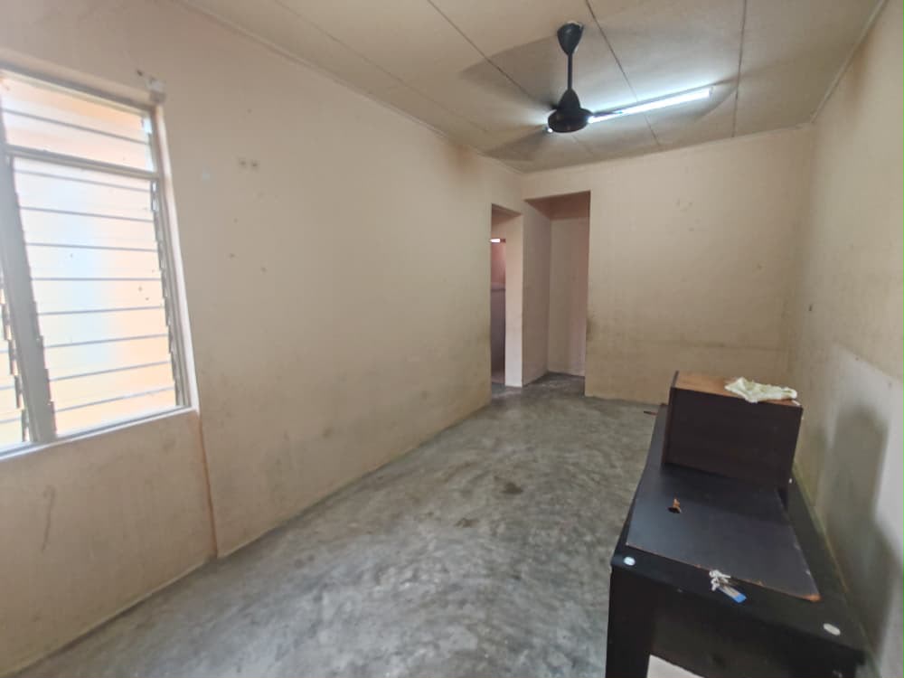 Kangkar Pulai Low Cost Flat,Kenari Flat,Jalan Harmoni,Skudai,Top Floor image
