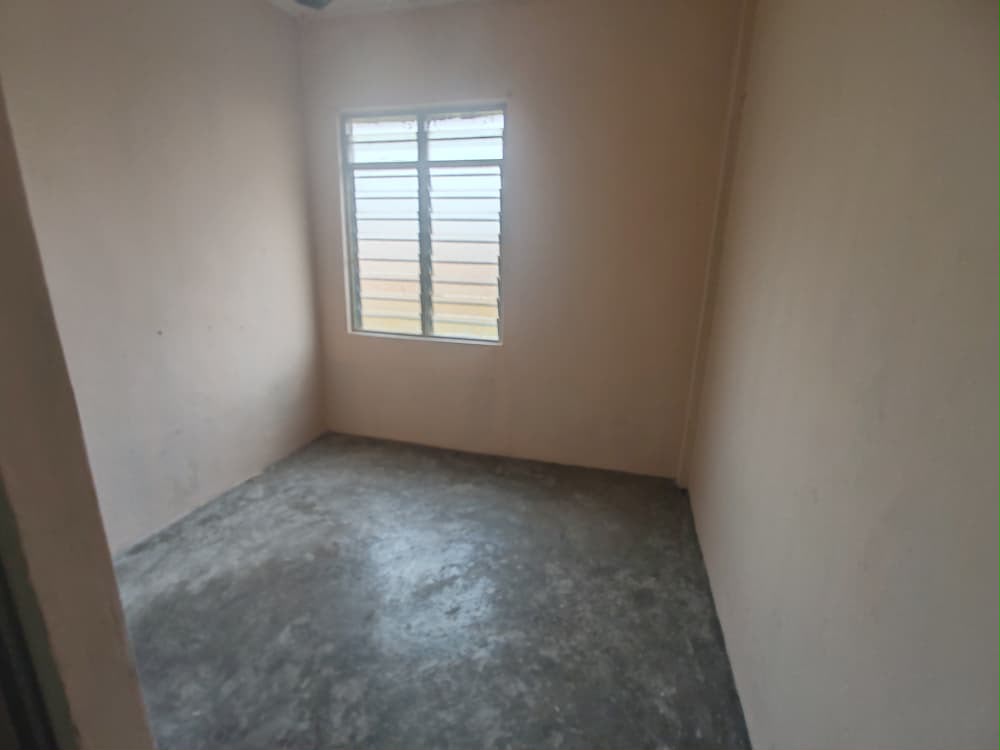 Kangkar Pulai Low Cost Flat,Kenari Flat,Jalan Harmoni,Skudai,Top Floor image