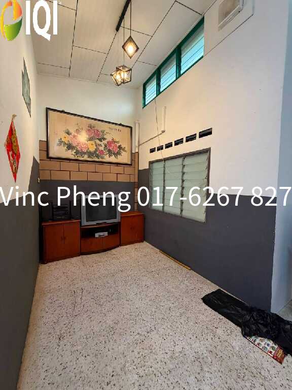 VALUE BUY! 3-Bedroom FREEHOLD Terrace @ Taman Kerjasama Bukit Beruang image