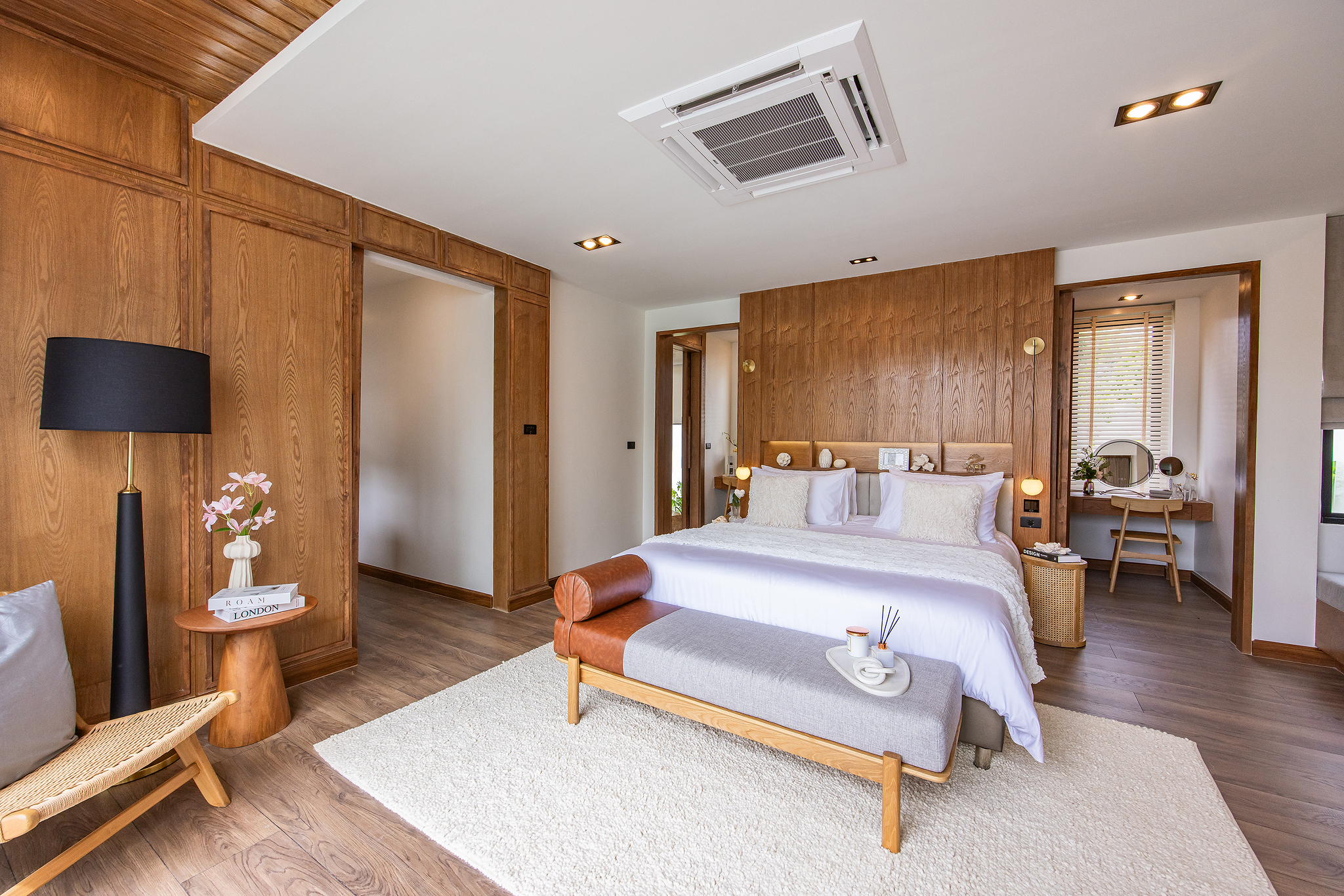Luxury Private Pool Villas Near Rawai Beach image