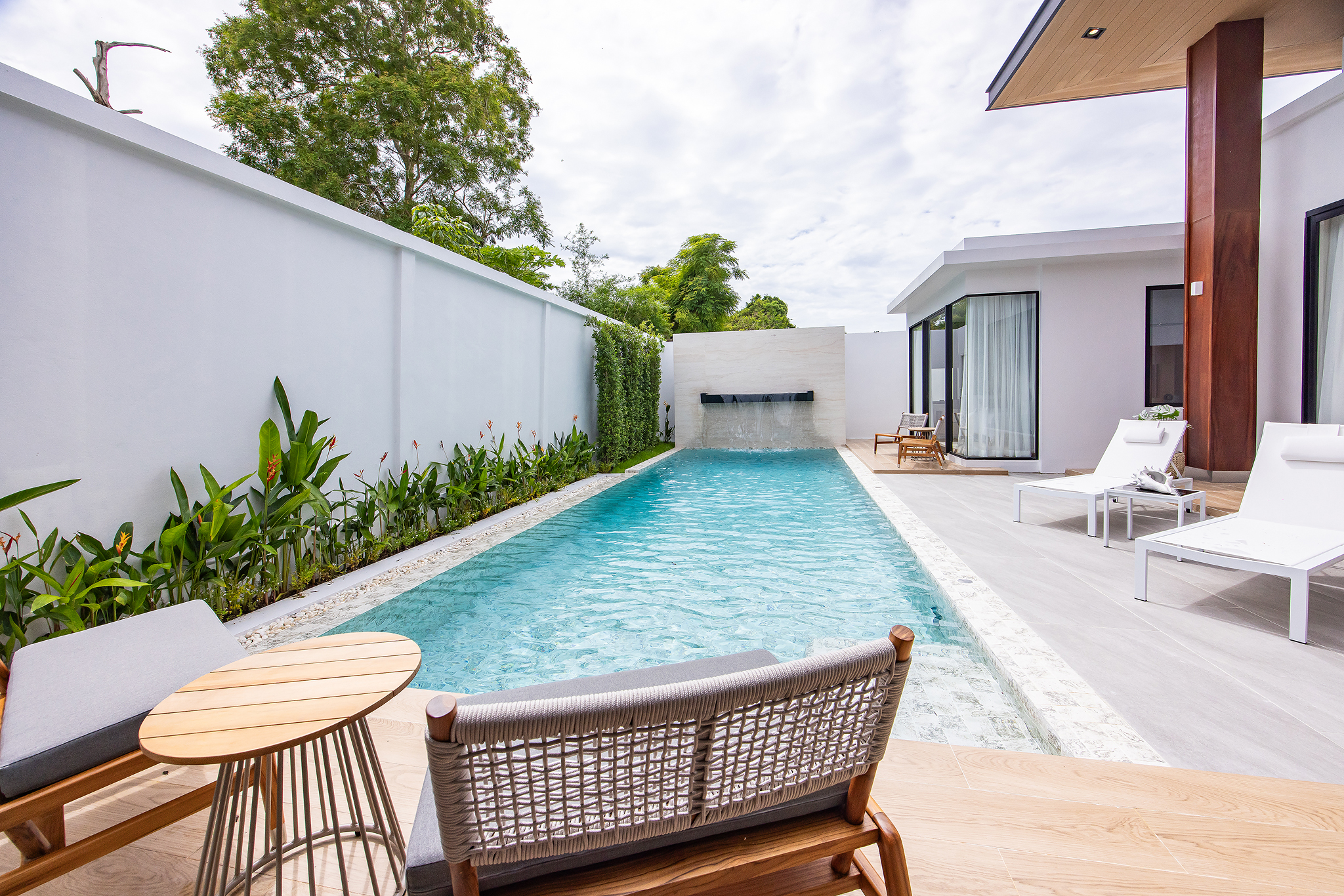 Luxury Private Pool Villas Near Rawai Beach image
