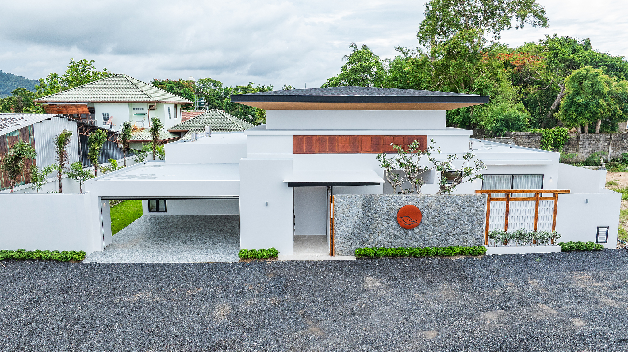 Luxury Private Pool Villas Near Rawai Beach image