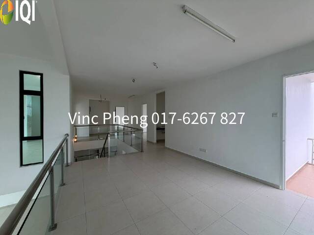 SPACIOUS 6BR Bungalow For Sale @ Vista Kirana Ayer Keroh image
