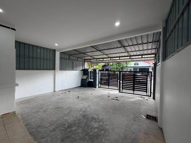 Taman Puteri Wangsa 1 Sty Terrace,Jalan Lembing,Ulu Tiram,Renovated image