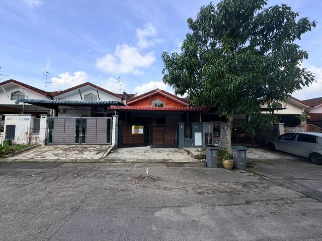Taman Puteri Wangsa 1 Sty Terrace,Jalan Lembing,Ulu Tiram,Renovated photo