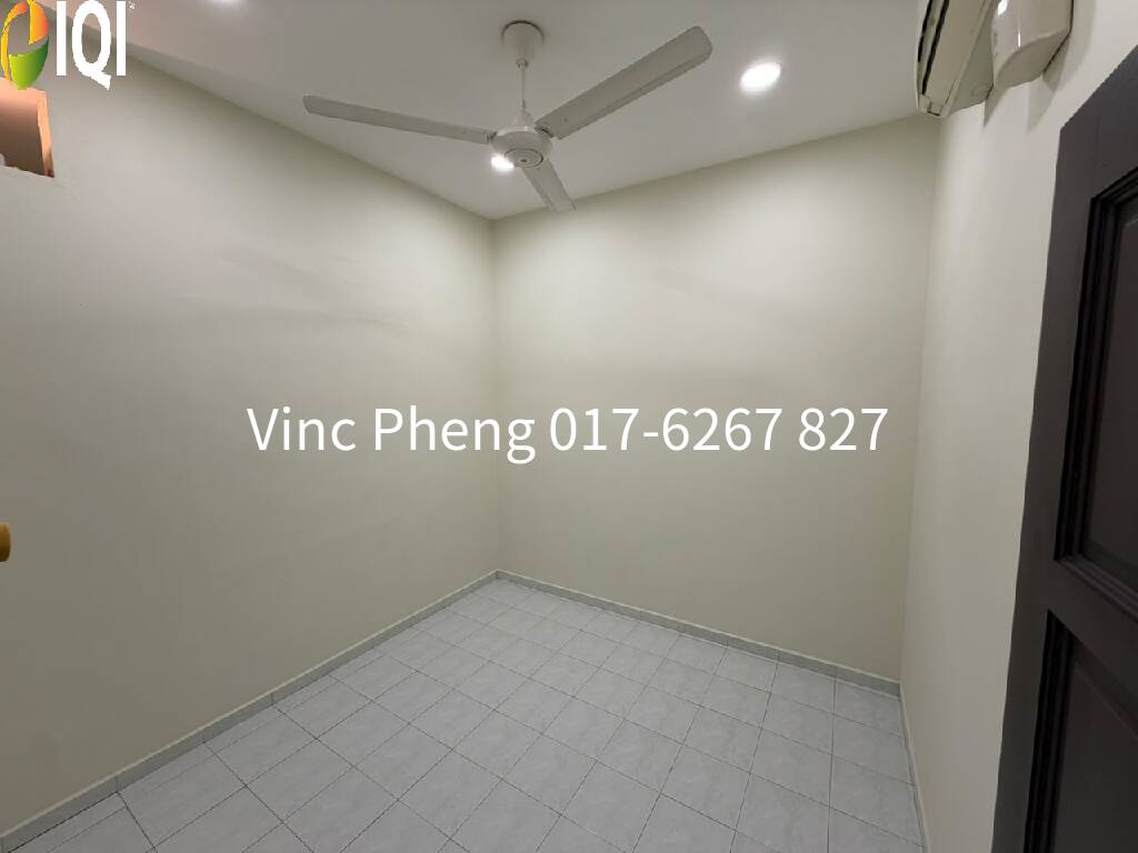EXTENDED FREEHOLD Terrace House with Mezzanine Floor @ Bukit Katil image