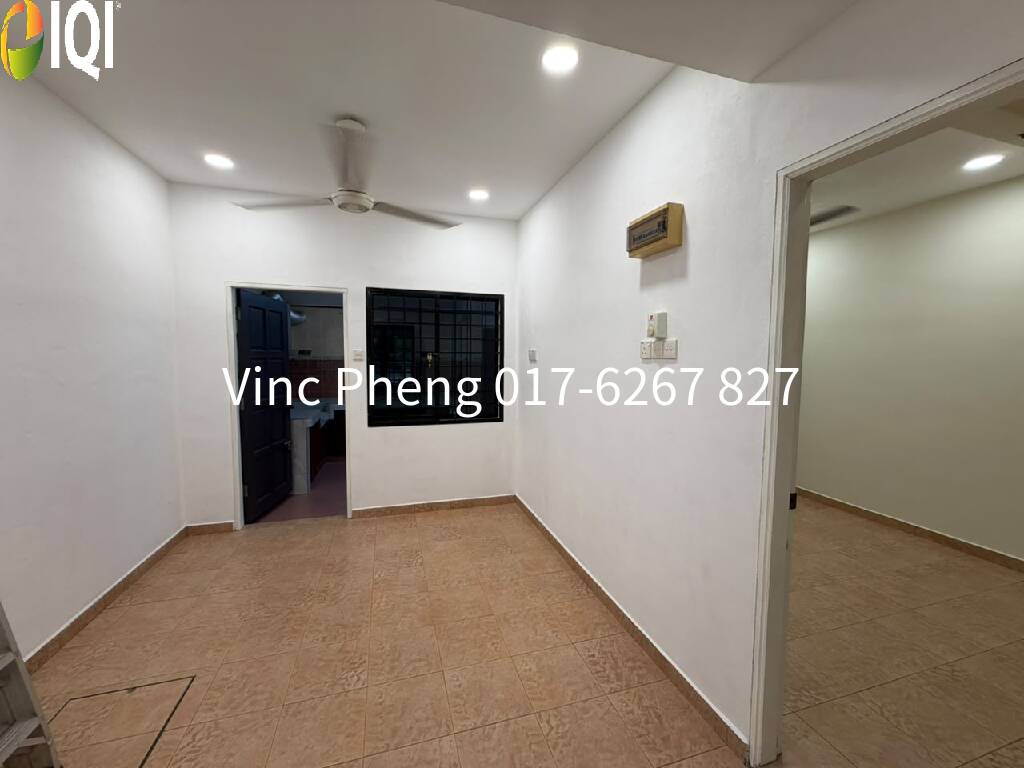 EXTENDED FREEHOLD Terrace House with Mezzanine Floor @ Bukit Katil image