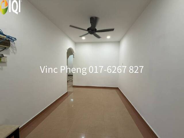 EXTENDED FREEHOLD Terrace House with Mezzanine Floor @ Bukit Katil image