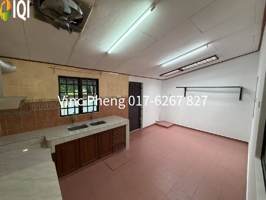 EXTENDED FREEHOLD Terrace House with Mezzanine Floor @ Bukit Katil image