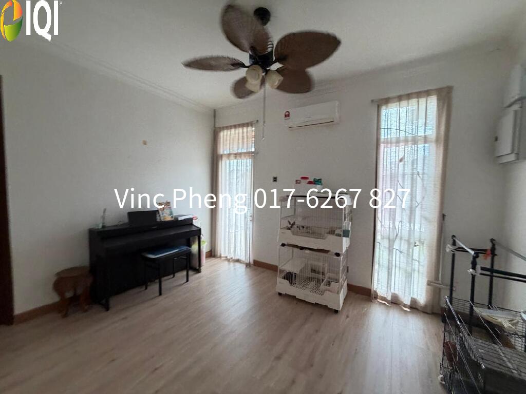 PREMIUM FULLY RENOVATED FREEHOLD Semi-D @ Bukit Katil Melaka image
