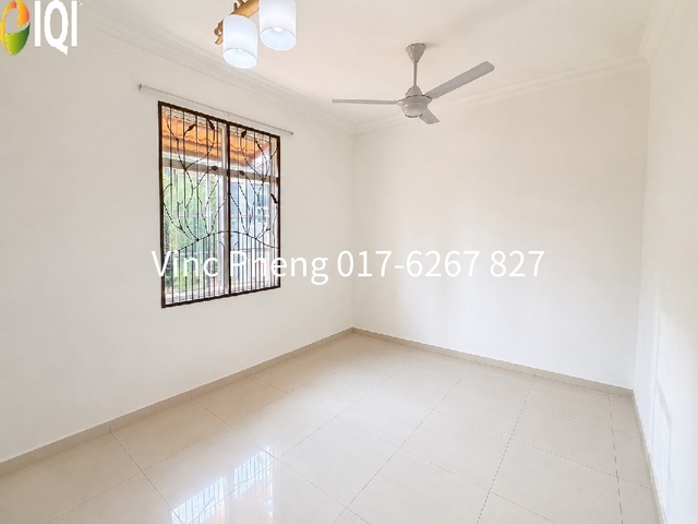 PREMIUM FULLY RENOVATED FREEHOLD Semi-D @ Bukit Katil Melaka image