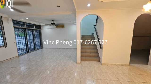 VALUE BUY! FREEHOLD Double Storey Terrace @ Cheng Baru image