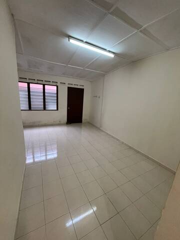 Taman Dahlia Single Storey Low Cost,Tampoi,Johor Bahru,Renovated image