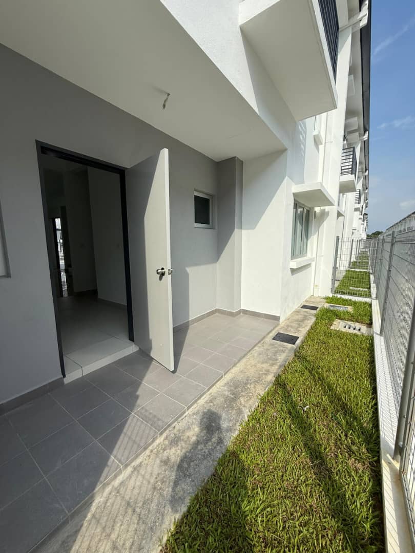Setia Kota Bayuemas image